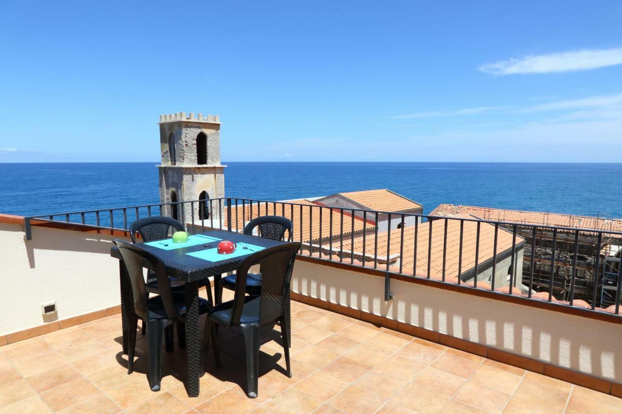 Terrazza Piazzetta Piazza Francesco Crispi Villa Cefalu Exterior photo