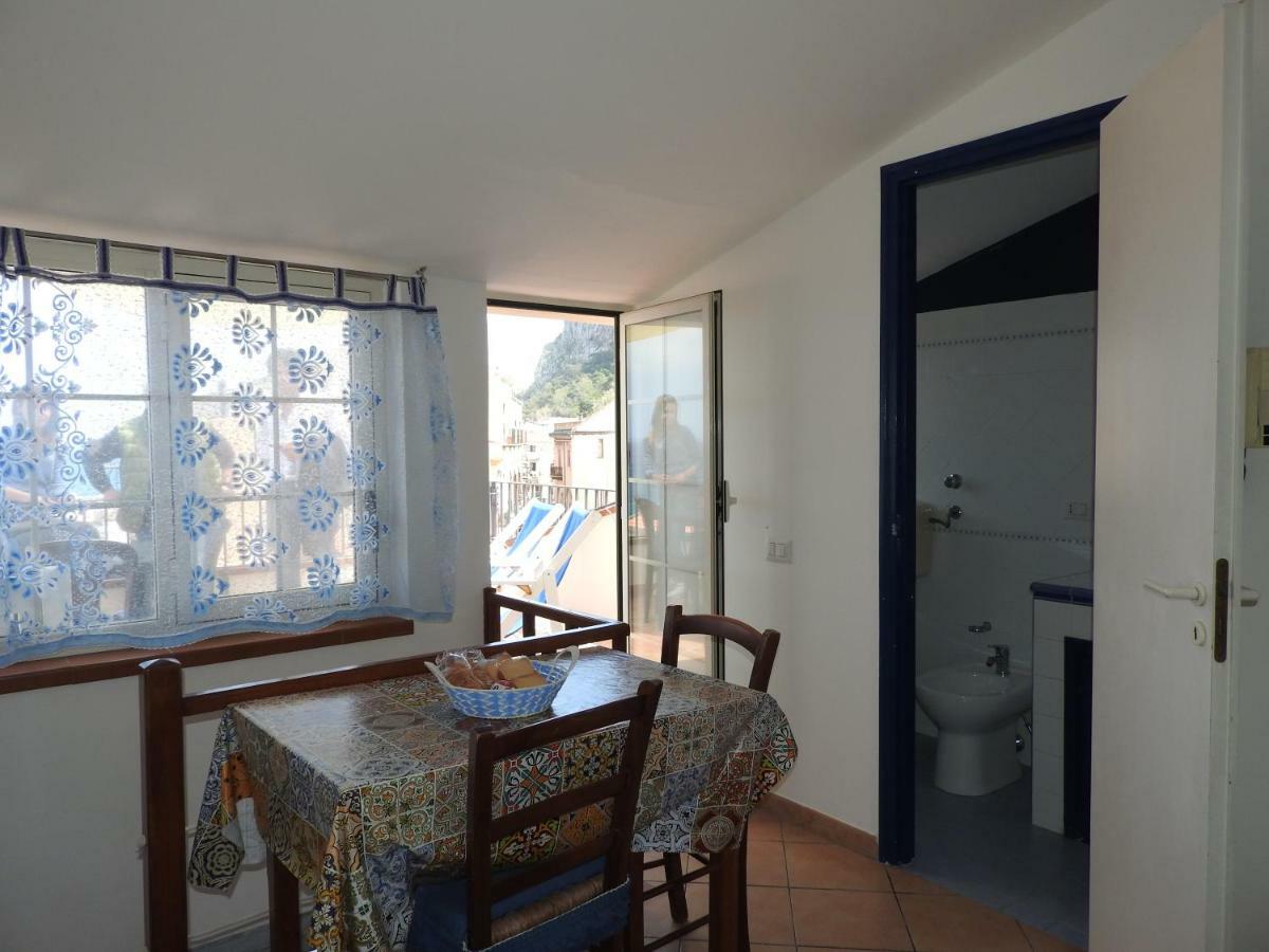 Terrazza Piazzetta Piazza Francesco Crispi Villa Cefalu Exterior photo
